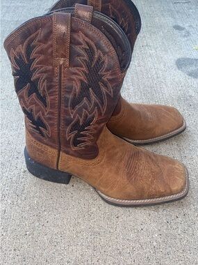 Ariat Mens 10D Brown Leather Western Cowboy Boots Square Toe Style 10031446